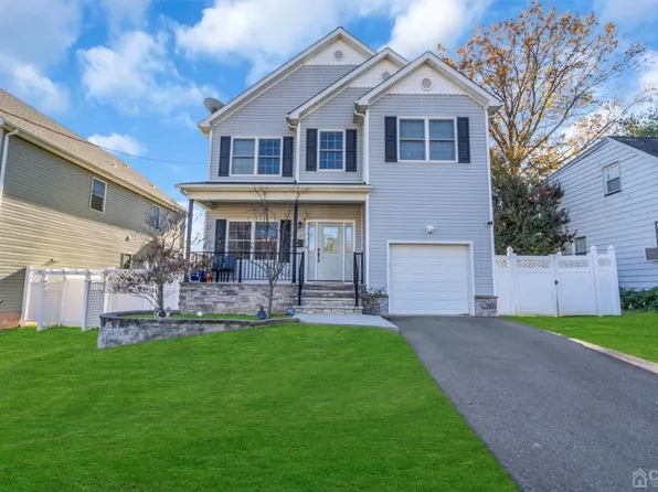 107 Lockwood Ave, Woodbridge, NJ 07095