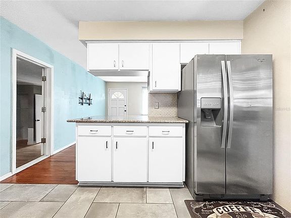 5th image of 441 40TH AVENUE NE