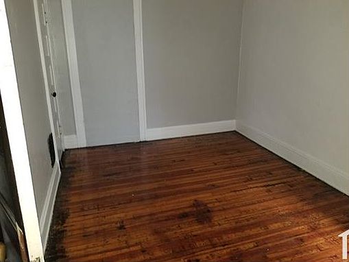 4th image of 1632 Lakewood Ave APT 2
