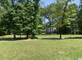 202 English Ln #3, Rainbow City, AL 35906