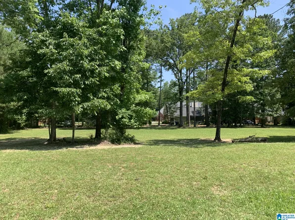 202 English Ln #3, Rainbow City, AL 35906