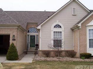 44259 Doebler Dr, Sterling Heights, MI 48314