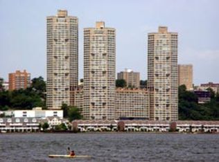 7002 Boulevard East #29, Guttenberg, NJ 07093