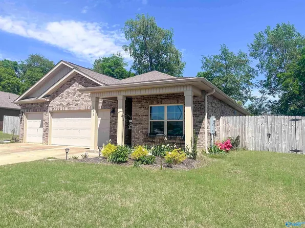 117 Edensmith Dr, New Market, AL 35761