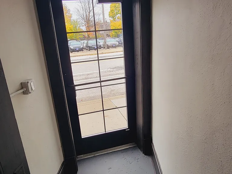 5015 Detroit Ave #1 — Photo 27