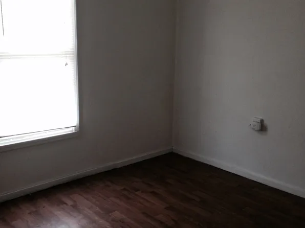 602 Walnut St, Monongah, WV 26554