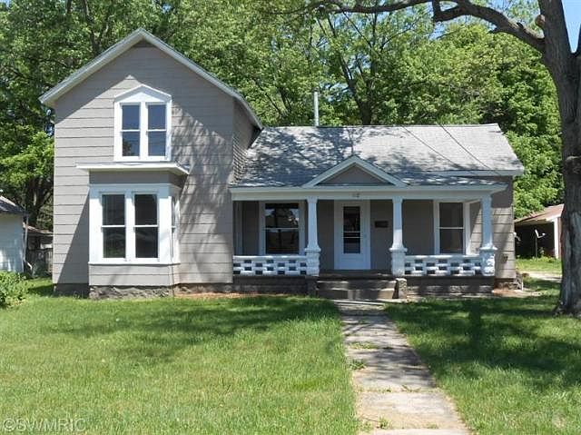 1st image of 118 N Mill St