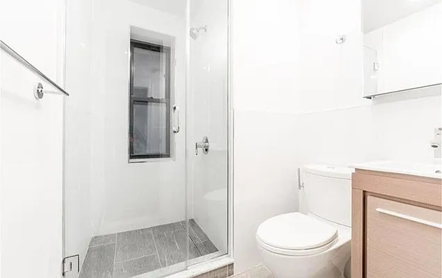 Rented by Compass | media 7