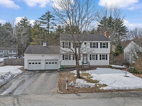 2nd image of 83 Ne Village Road