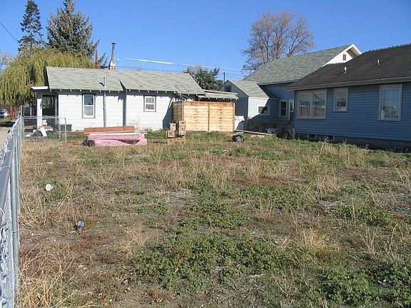 Lot Looking to Home