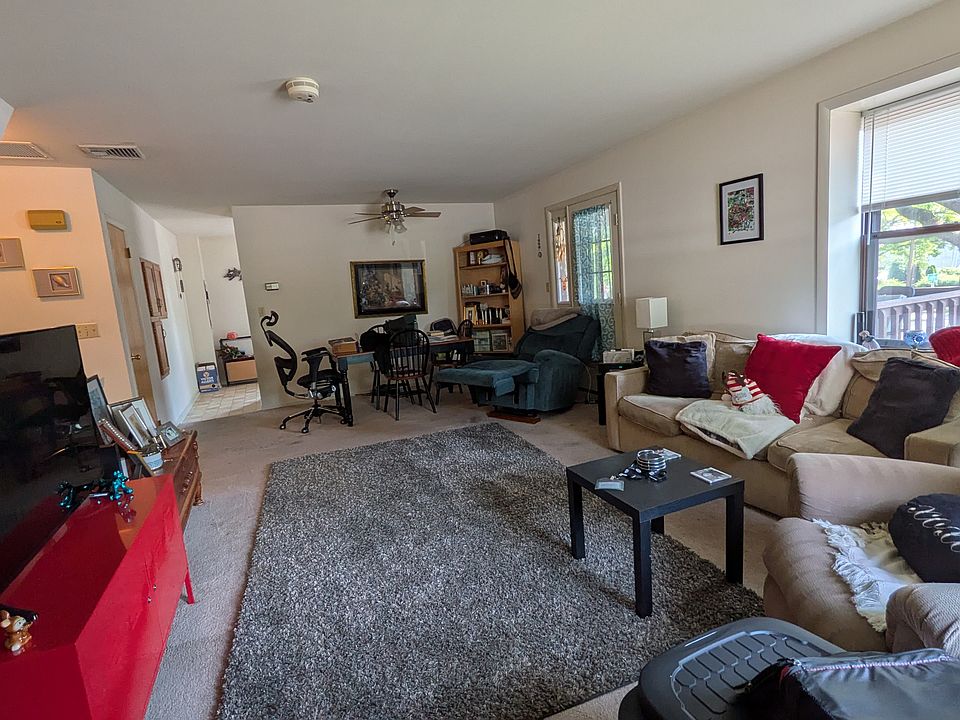 Open and bright living and dining room