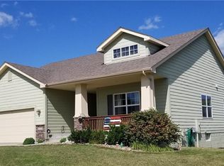 4133 Easter Bay Ct, Des Moines, IA 50320