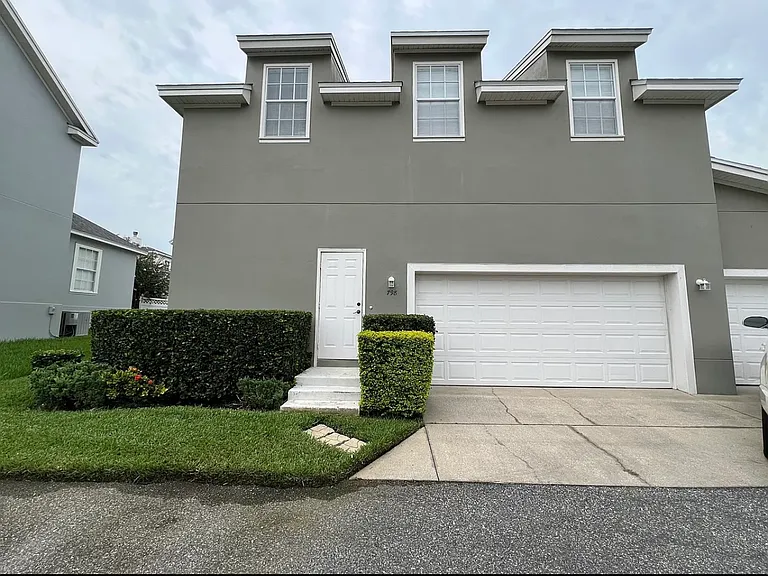 798 Oak Shadows Rd #B — Photo 7