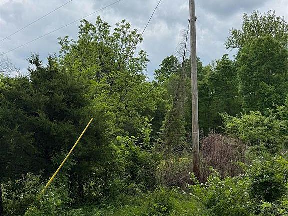 5th image of 1146 Neafus Rd