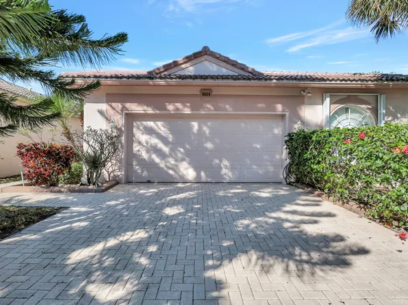 9064 Bay Point Circle, West Palm Beach, FL 33411