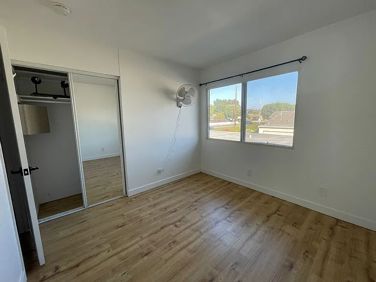 795 Archwood Ave #795 — Photo 9
