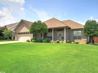 1415 Crosspoint Rd, Conway, AR 72034