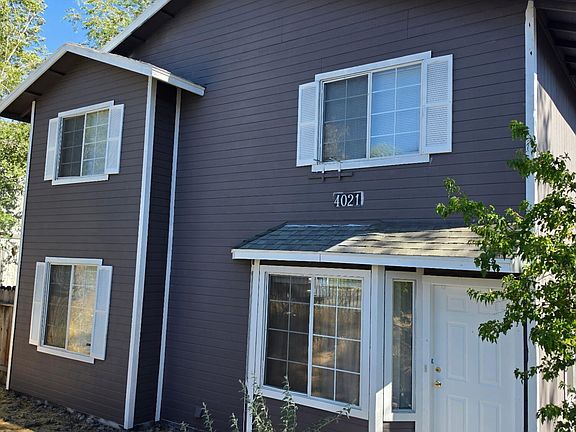 2nd image of 4021 Pheasant Dr