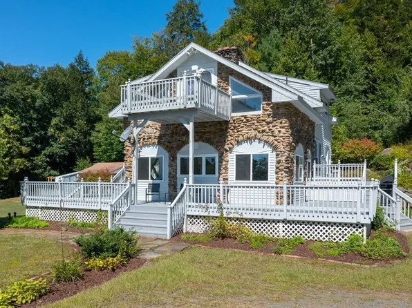 155 Worthington Rd, Huntington, MA 01050