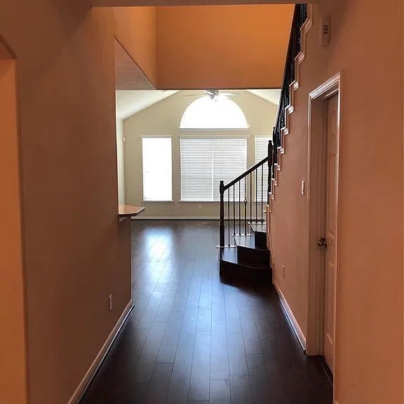 26310 Creston Woods Dr — Photo 3