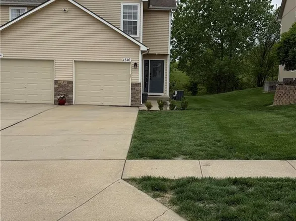 1616 N 128th St, Kansas City, KS 66109