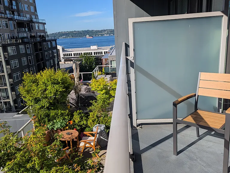 76 Cedar St #809 — Photo 2
