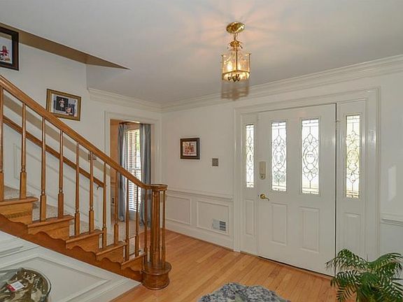 3rd image of 500 N Satinwood Pl