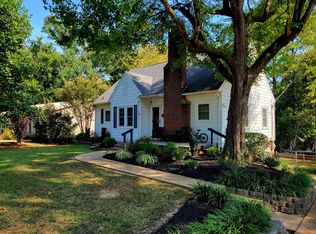 403 Edgewood St, Paris, TN 38242