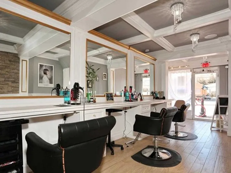 464 Belmont Ave — Photo 4