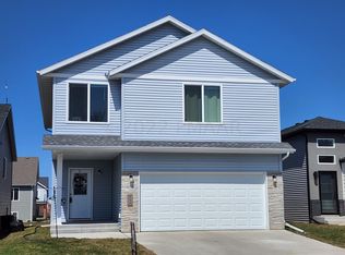 6177 63rd Ave S, Fargo, ND 58104