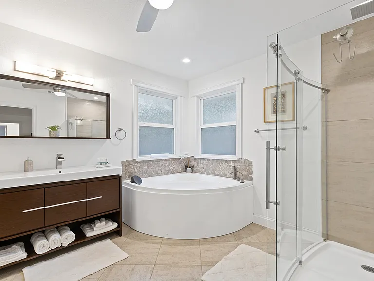 6321 Town Hill Ln — Photo 18