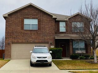 11049 Kenny Dr, Fort Worth, TX 76244