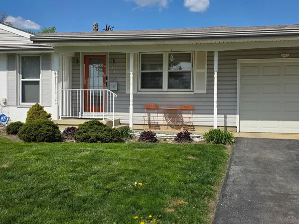 1484 Cardwell Sq N, Columbus, OH 43229