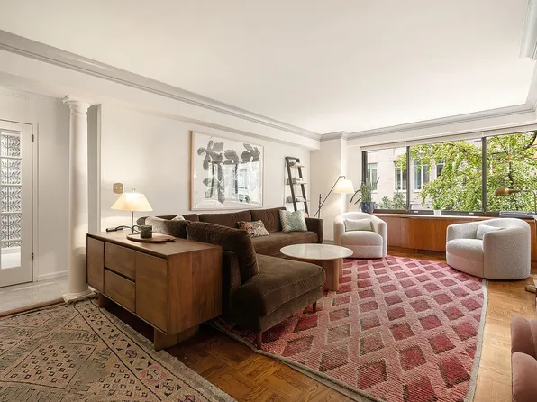 10 E End Ave #5GH, New York, NY 10075