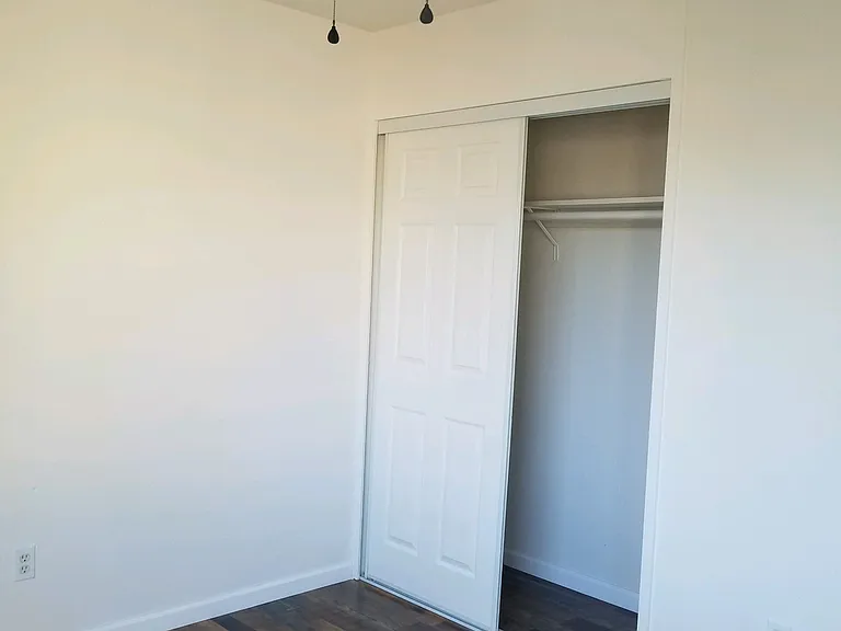 365 Hazelnut Ln — Photo 14