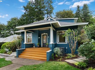 2548 SW Saint Helens Ct, Portland, OR 97201