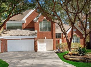 11 Sterling Pond Ct, Spring, TX 77382