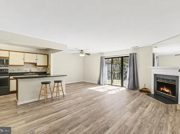 49 Ashlar Hill Ct #49, Parkville, MD 21234