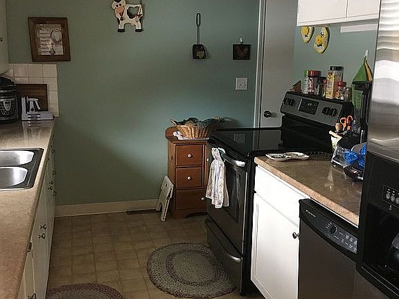 4th image of 1040 Orlin Dr