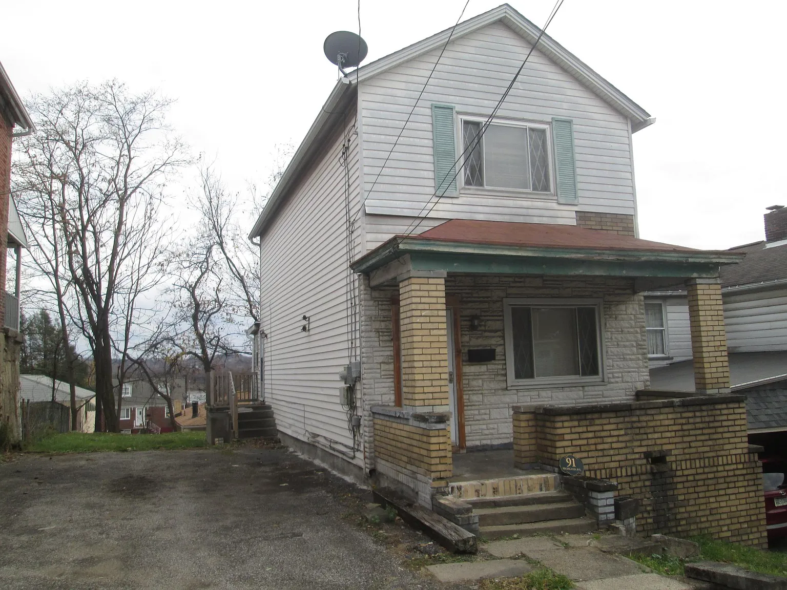 2 bed, 1216 sqft, $1,000 — Photo 1