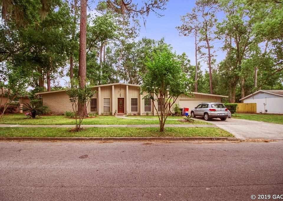 1st image of 1311 NW 51st Ter