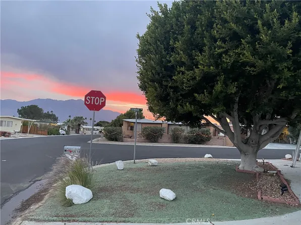 69510 Parkside Dr, Desert Hot Springs, CA 92241