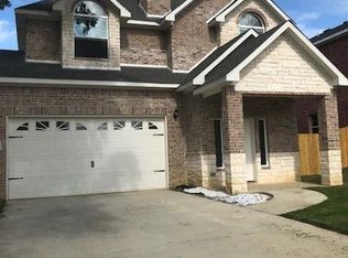 102 Brooks Dr, Terrell, TX 75160