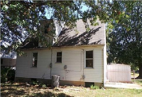 2nd image of 850 Tyson Park Dr