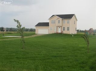 11740 E Bennington Rd, Durand, MI 48429