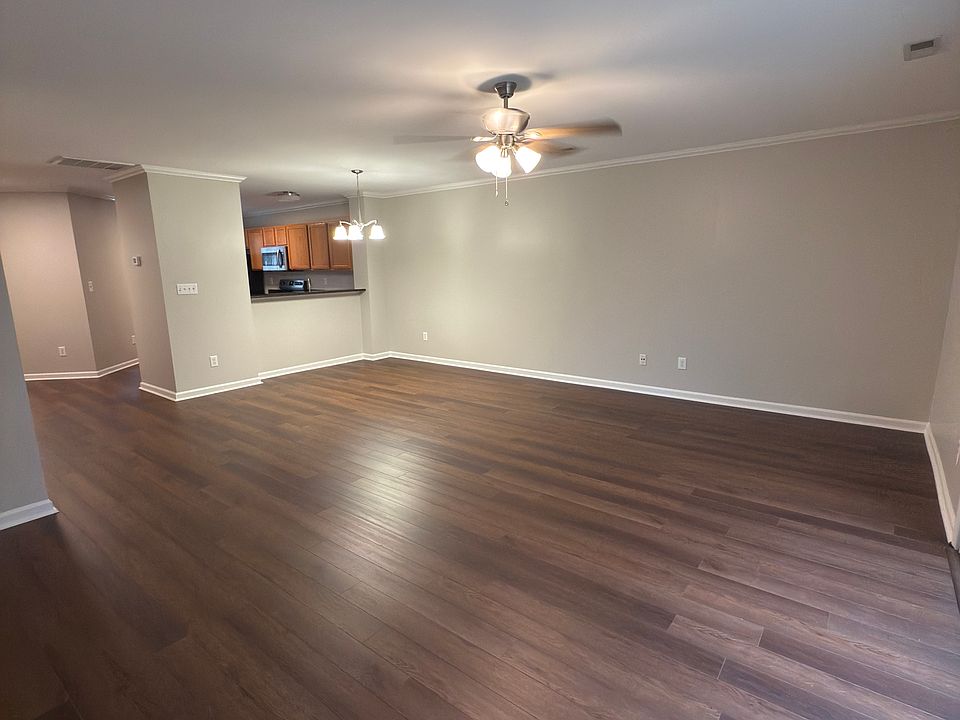 Living / Dining