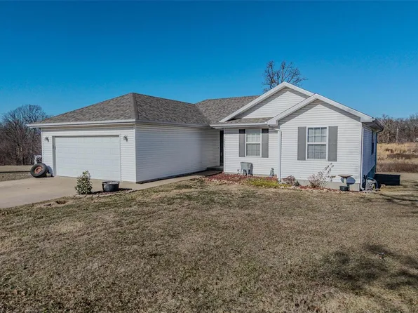 13757 Grouse Ln, Lebanon, MO 65536