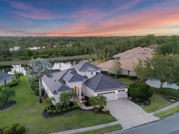 7034 HONEYSUCKLE TRAIL, LAKEWOOD RANCH, FL 34202