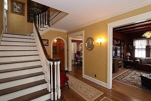 2nd image of 10315 W Forest Home Ave