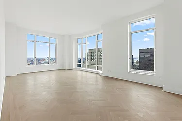 Rented by New York Casas Ltd.